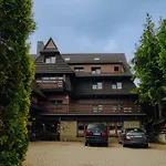 Resort Osw Moszczeniczanka 2*