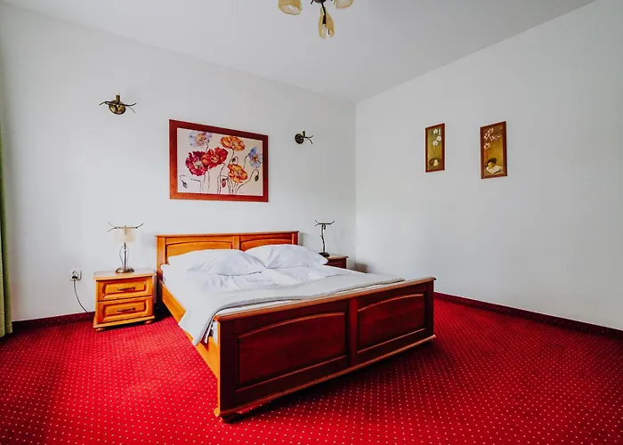 Resort Osw Moszczeniczanka 2*