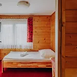 Osw Moszczeniczanka Resort 2*