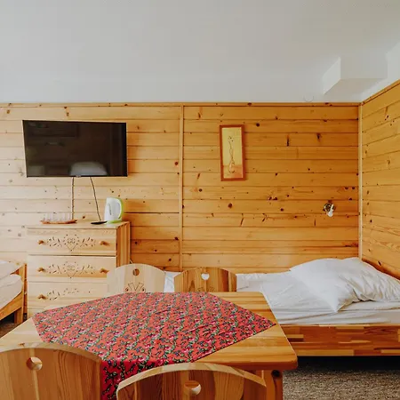 Üdülőközpont Osw Moszczeniczanka 2*